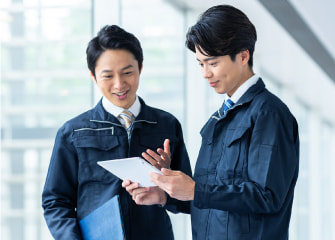 働く社員のイメージ